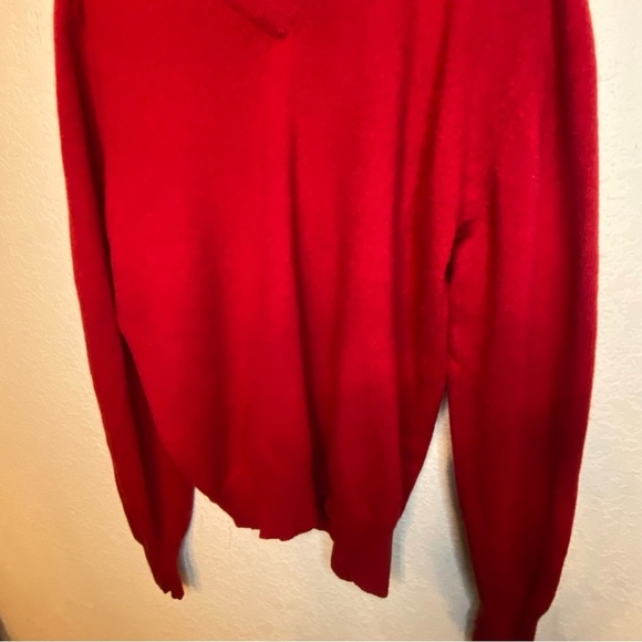 Nordstrom 100% Lambs Wool Vintage Y2K Cherry Red Holiday V Neck Sweater Large - Picture 7 of 13